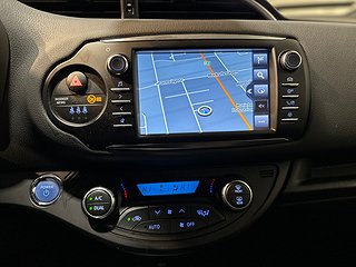 Toyota Yaris Hybrid e-CVT Executive Kamera Mvärm GPS SoV