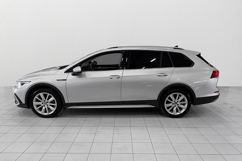 Volkswagen Golf Alltrack 2022 - miniatyr 4