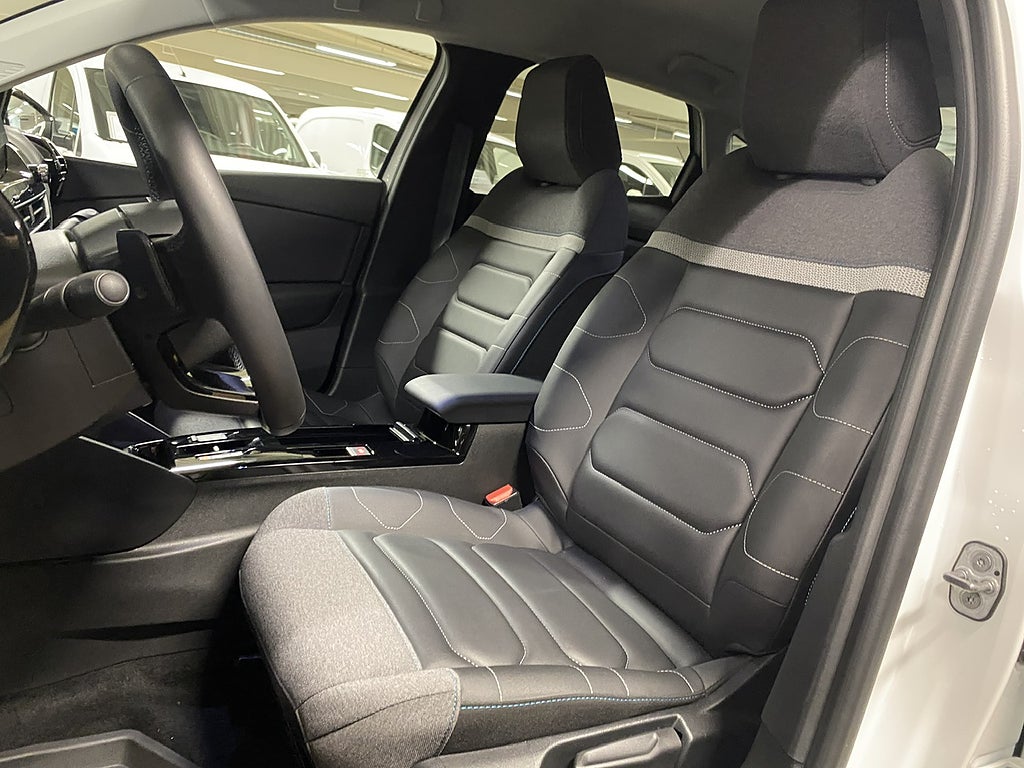 Bild på Citroën C4 X Shine 1.2 PT 130hk Aut - RATTVÄRME