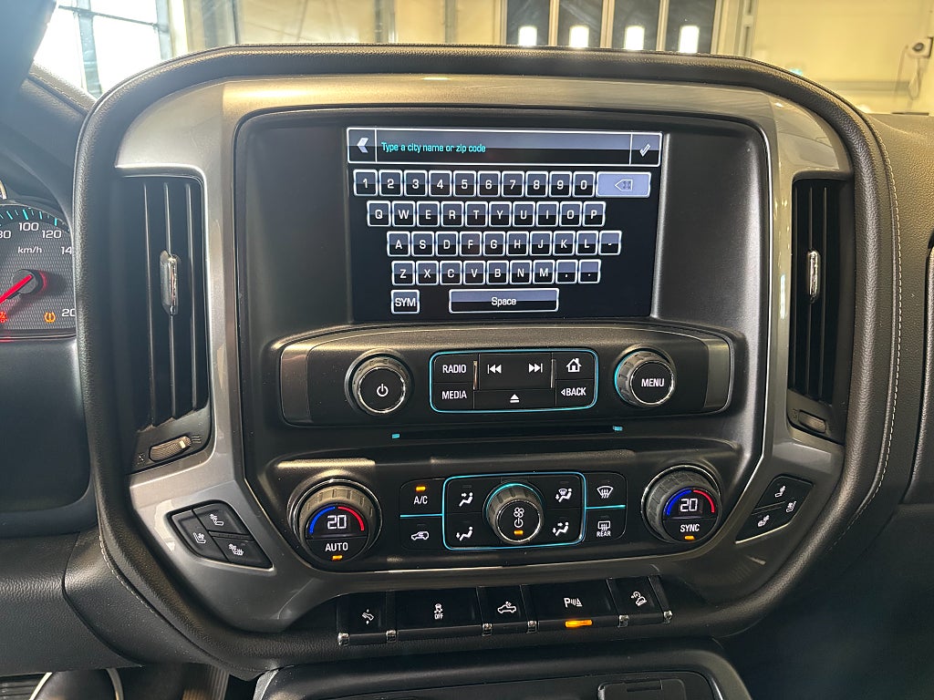 Chevrolet Silverado 2018 - miniatyr 15