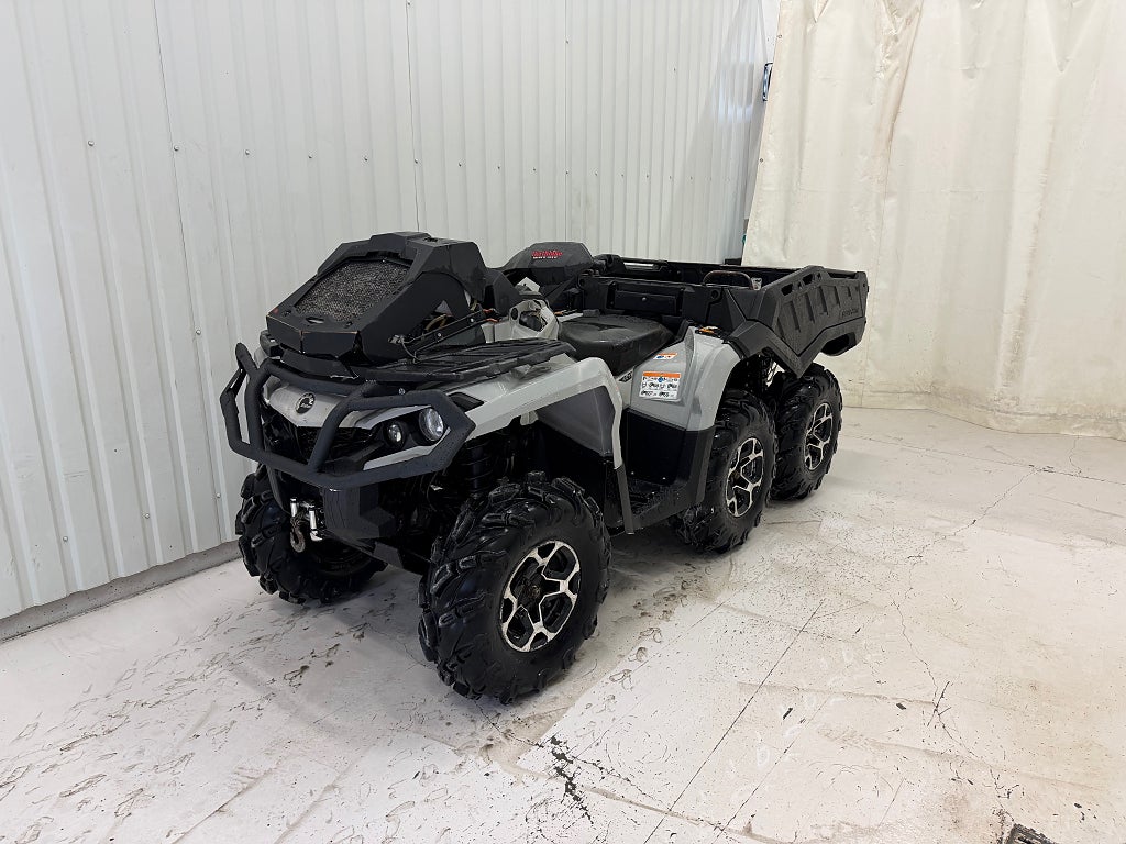 Can-Am Outlander 1000 6X6 Moms