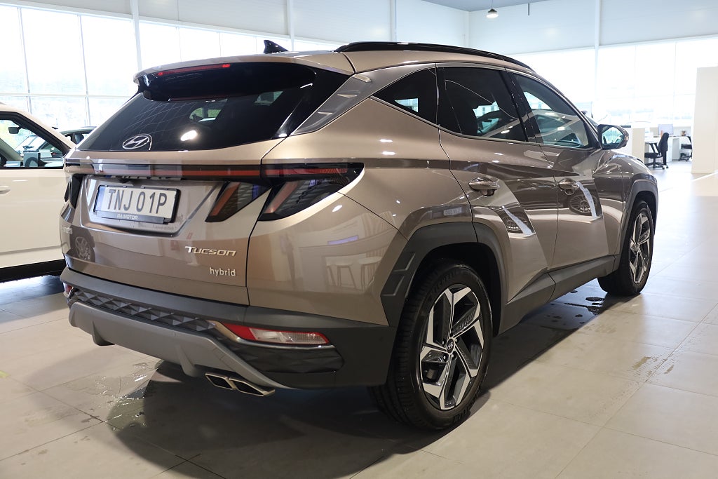 Hyundai Tucson Hybrid AWD Advanced Pano 360° Navi Krell Läder Keyless 2023