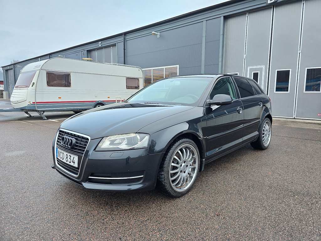 Audi A3 Sportback 2.0 TDI Attraction, Comfort Euro 5