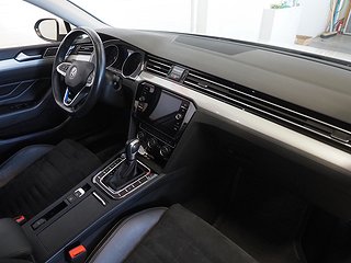 Kombi Volkswagen Passat 13 av 23