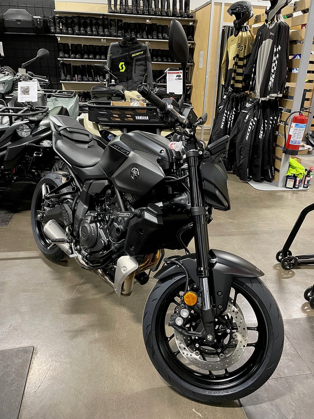 Yamaha MT-07 ABS STD 35KW KAMPANJ SPARA 8000kr A2 HOJ mt07 mt-07