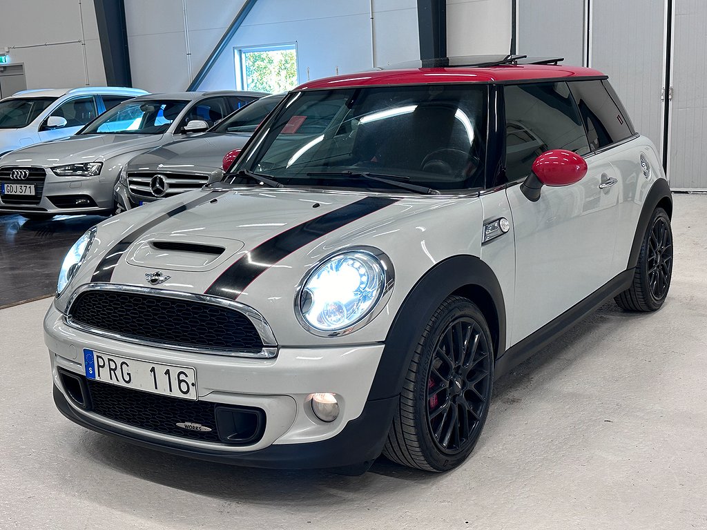 MINI John Cooper Works 211HK PANORAMA H/K NAVIGATOR SENSOR