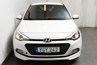 Halvkombi Hyundai i20 5 av 27