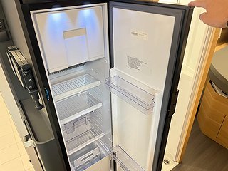 Husbil-halvintegrerad Adria CORAL PLUS 670 DC 18 av 28