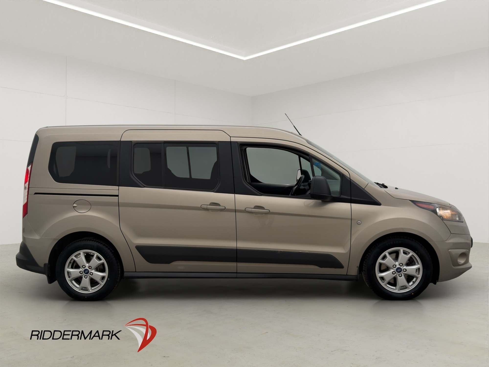 Ford Transit Connect 2016, bild 2/44