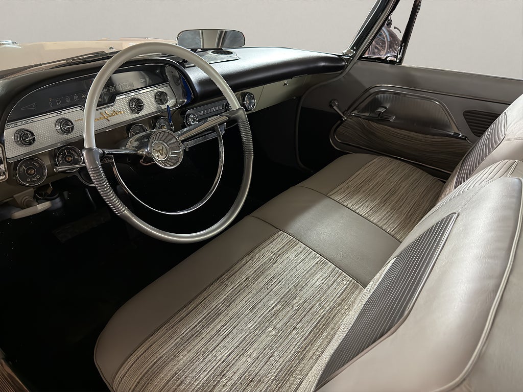 DeSoto Fireflite Sportsman Spring Edition V8 361 - bild 4