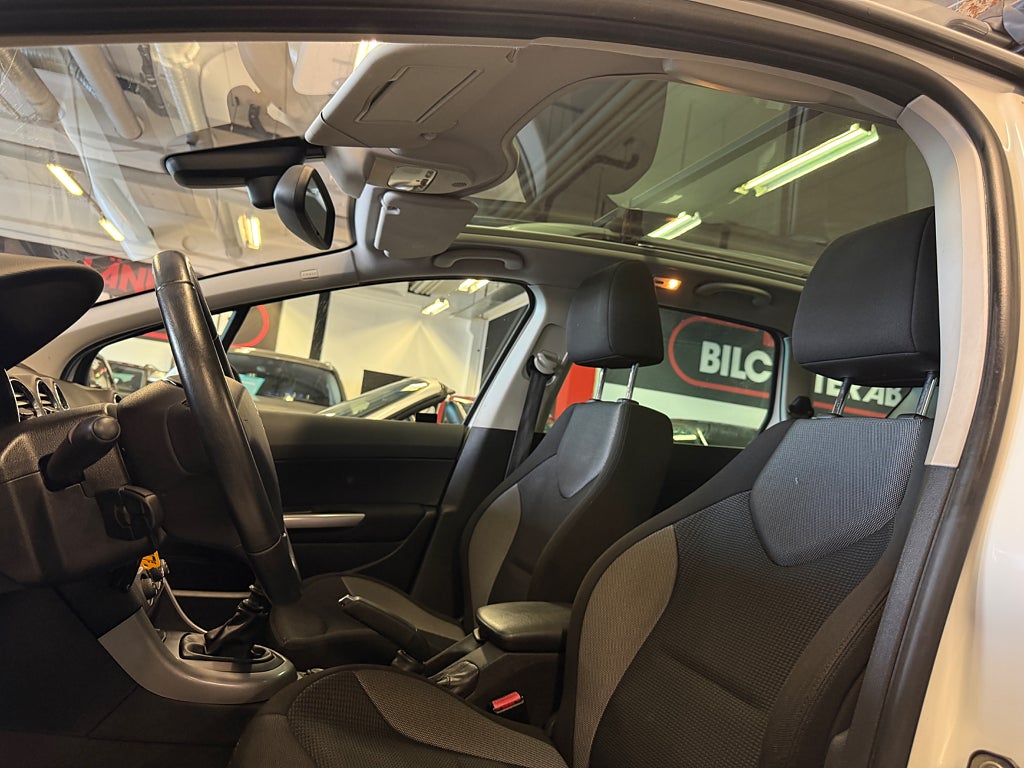 Peugeot 308 sw 2011 - miniatyr 12