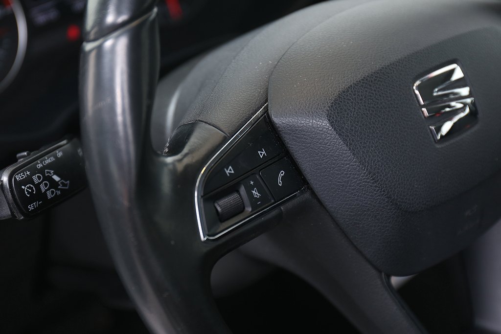 Seat Leon 1,2 TSI 110hk Style DSG 5D P-sensorer CarPlay 2016