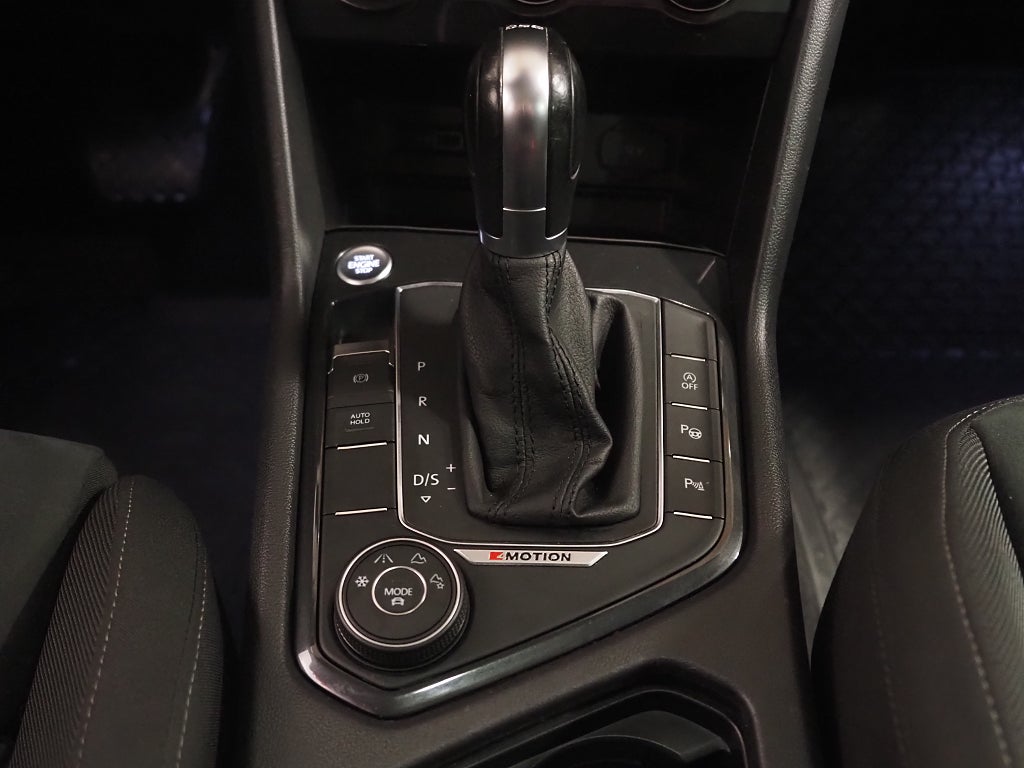 Volkswagen Tiguan TDI 190hk GT 4M R-Line |Drag|D-värm|Pano|Cockpit| 2019