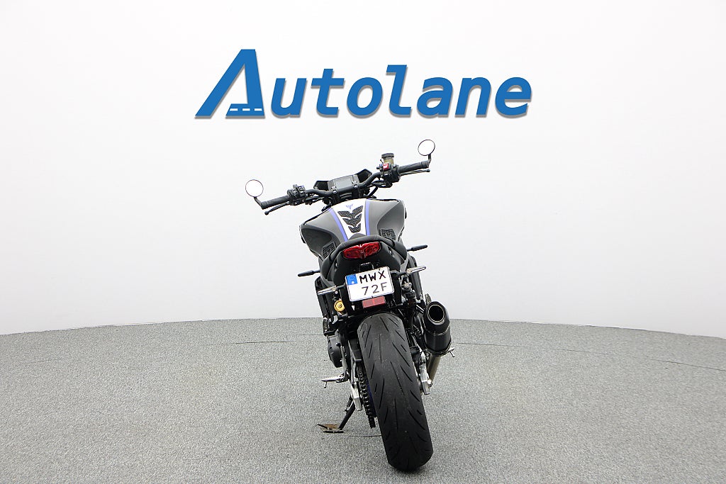 Yamaha MT-09 SP* Dominator helsystem ABS TC Quisk Shifter+