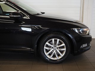 Kombi Volkswagen Passat 9 av 21