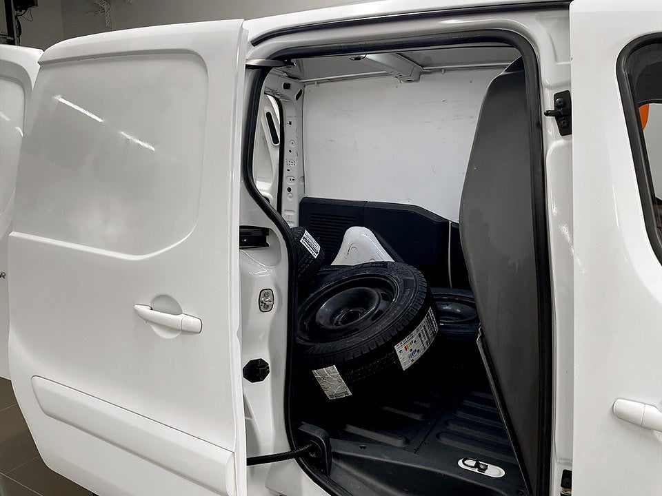 Bild på Peugeot Partner PRO+ 1.6 BHDi 100hk Aut L1 - P-SENSORER