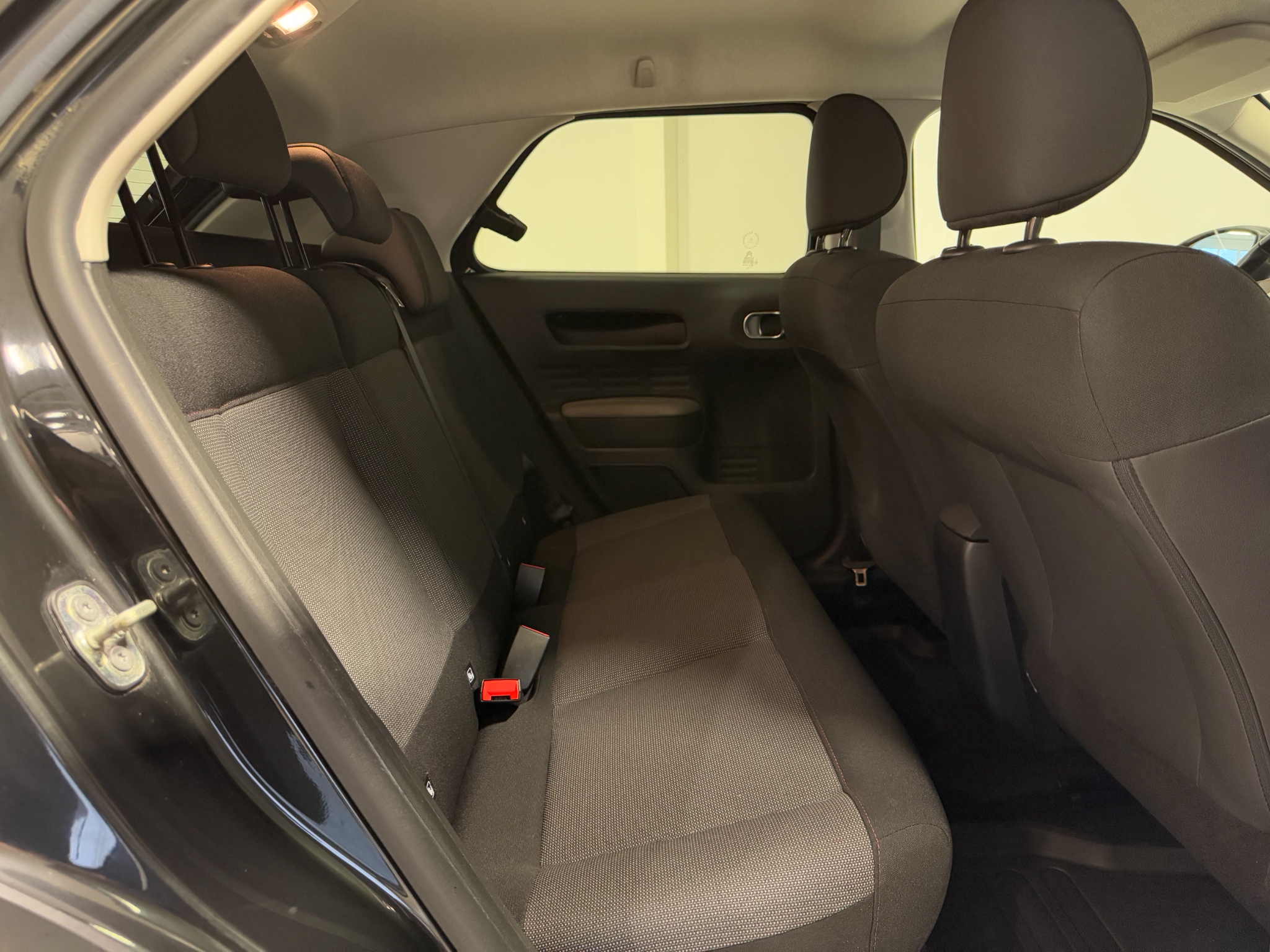 Citroen C4 Cactus 2018, kuva 6/36