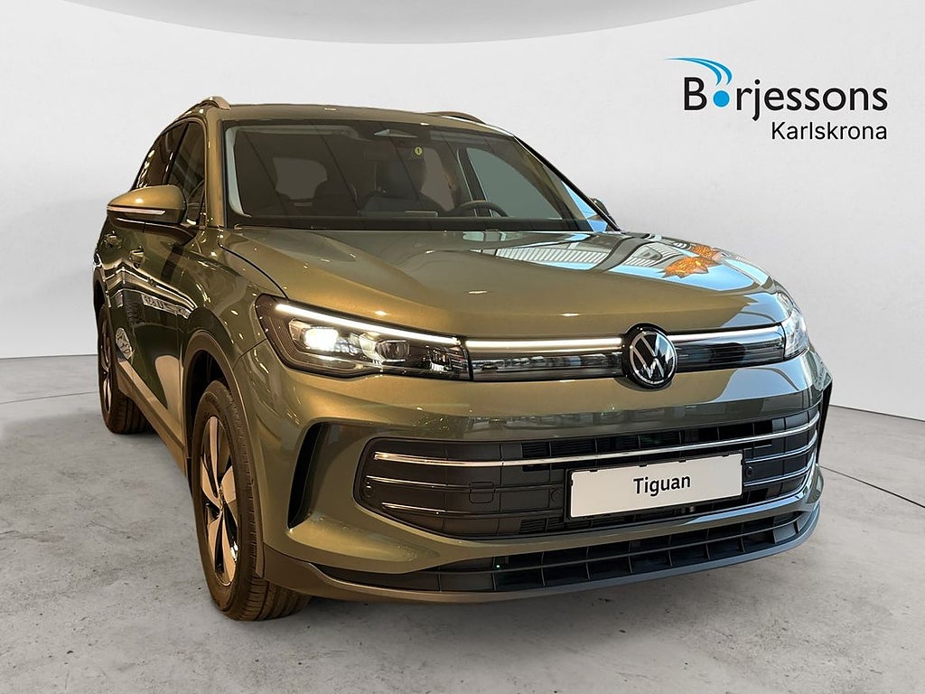 Volkswagen Tiguan eHybrid LIFE 204 HK DSG6