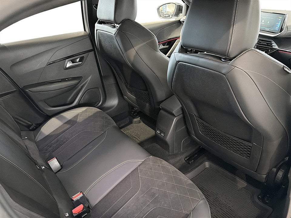Bild på Peugeot E-208 GT 50kWh 136hk Aut B-KAMERA CARPLAY NAVI