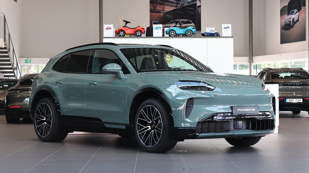 Porsche Cayenne Electric