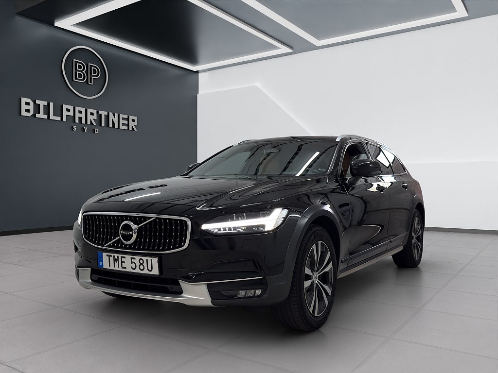 Volvo V90 Cross Country D4 AWD Geartronic Advanced SE III/Pano/Navi/Skinn
