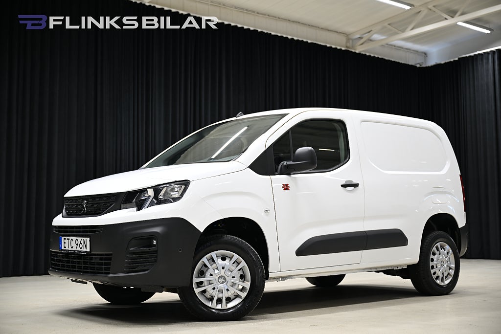 Peugeot Partner 1.5 BlueHDi 4x4 130HK Drag|Värmare|Inredd|Lågmil|Moms