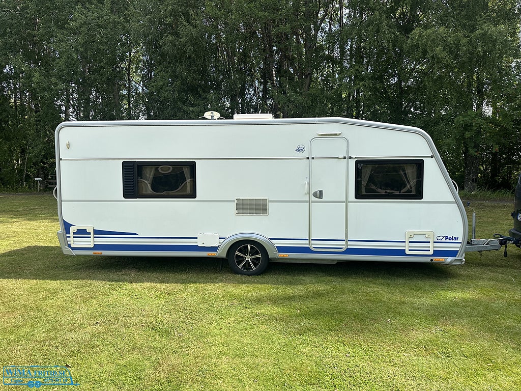 Polar 590 TRLB Svit