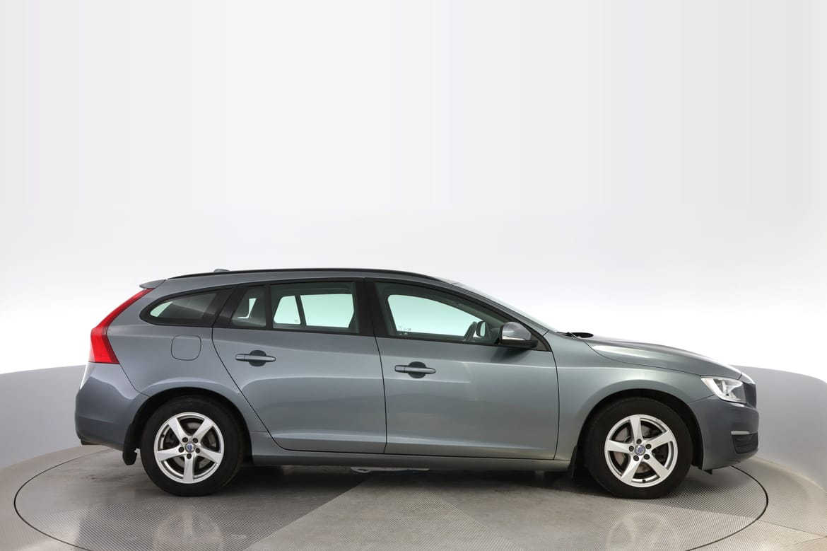 Volvo V60 T3 aut Business 2017, bild 5/10