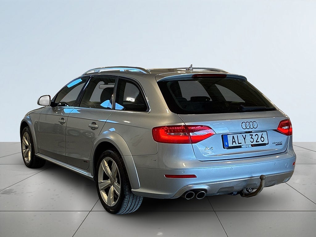 Audi A4 2.0 TDI Quattro Sport Edition Drag Värmare Kamera S&V