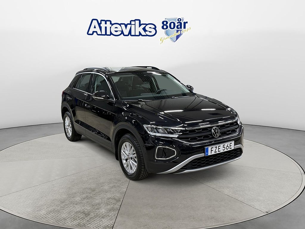 Volkswagen T-Roc Life TSI 110hk / P-sensorer / Appconnect