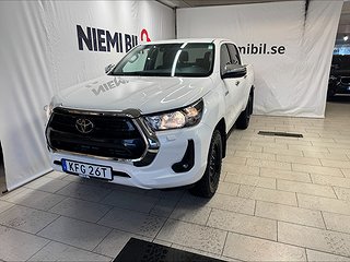 Toyota Hilux Dubbelhytt 2.4 AWD Hero MOMS/Drag/MoK/Kamera