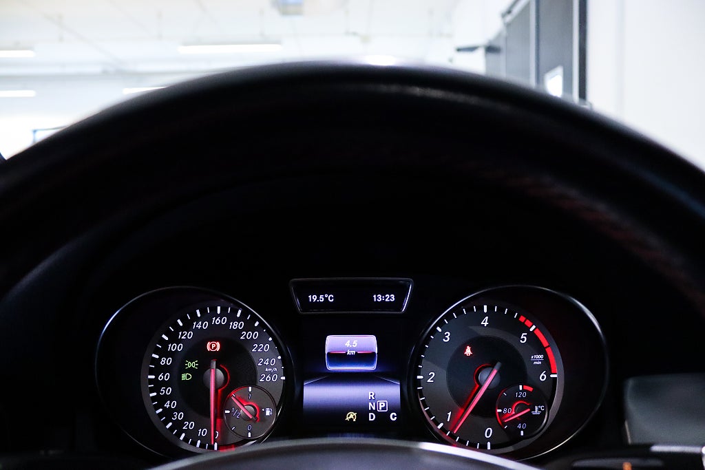Mercedes-Benz CLA 220 d 220d AMG Pano H/K Läder VÄRMARE Navi