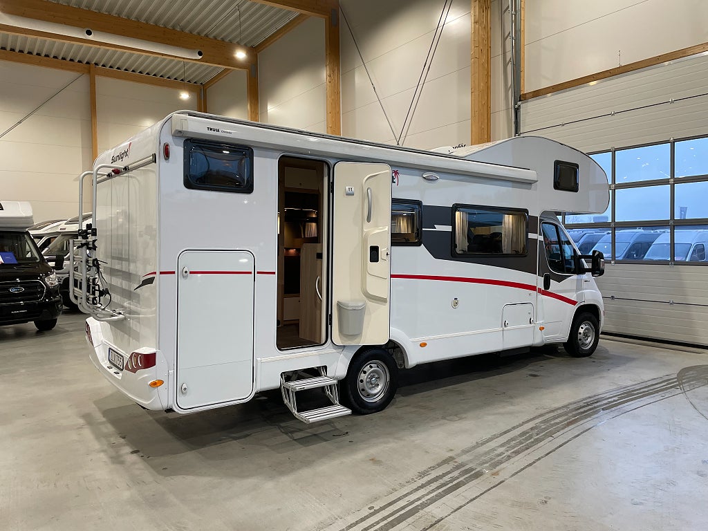 Sunlight A 72 / Automat 150hk / Våningssäng / 6 bältad /  - Sunlight