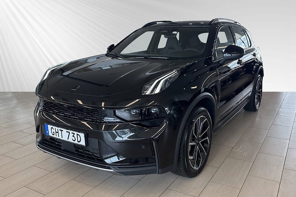 Lynk & Co 01 Core PHEV