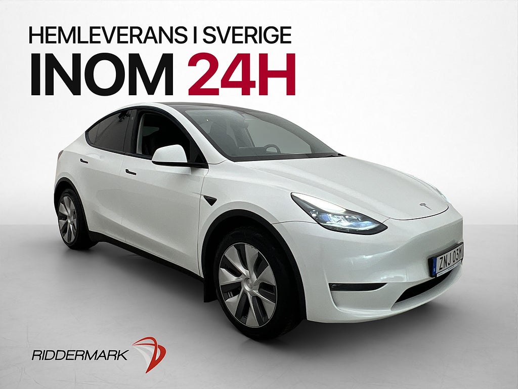 Tesla Model Y Long Range AWD Pano Värmepump Kamera Drag Moms