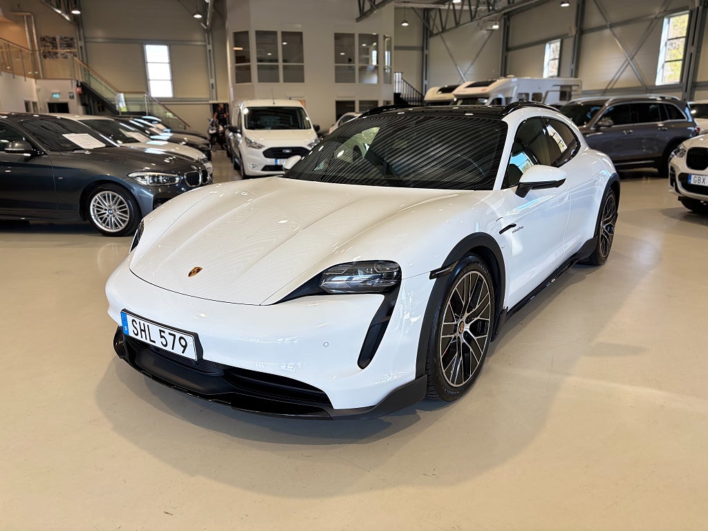 Porsche Taycan 4S Cross Turismo Direct Drive/ic 4S *HUD/Pano/DirctD*