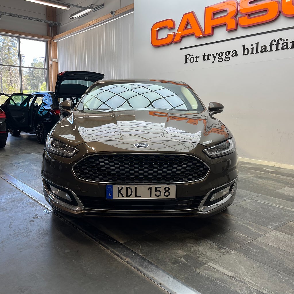 Ford Mondeo 4,99% Sedan 2.0 TDCi Titanium Plus Vignale Massage Back