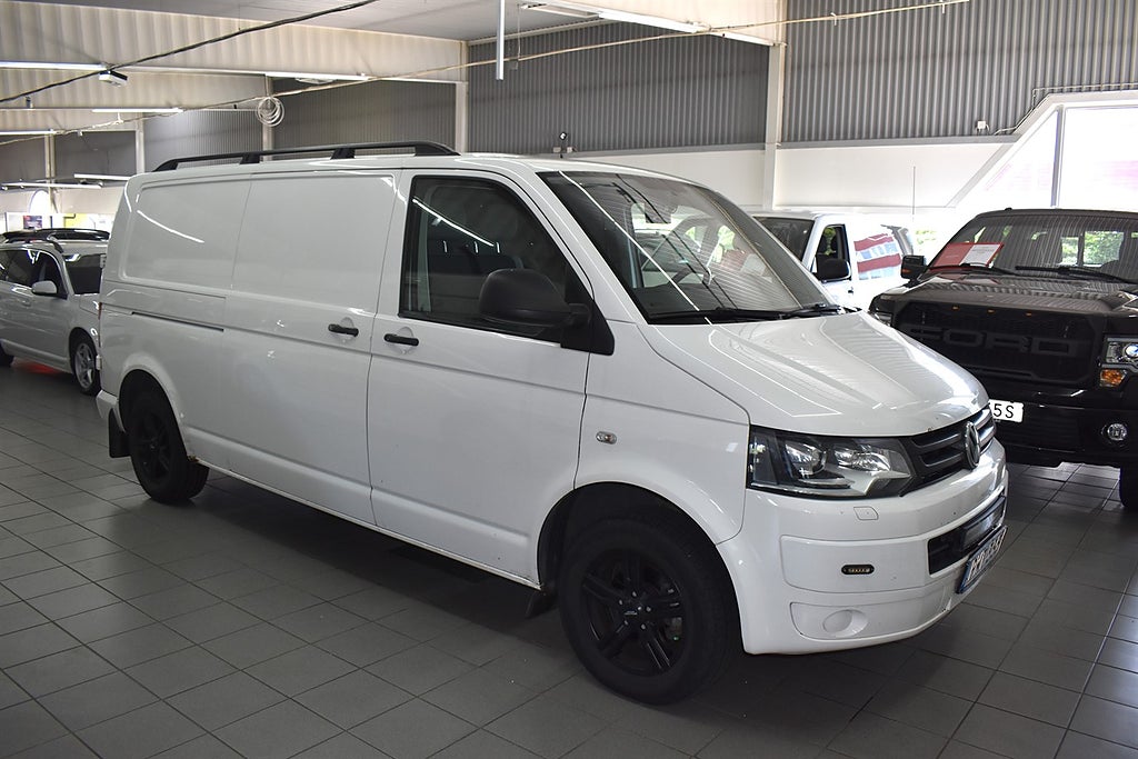 Volkswagen Transporter L2 T30 2.0 TDI BMT DSG 140hk