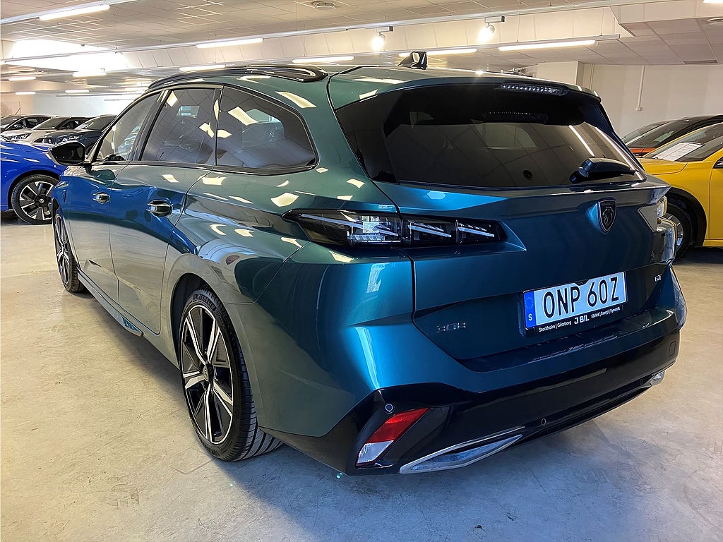Bild på Peugeot 308 SW GT 1.2 PT 130hk Aut - B-KAMERA, CARPLAY