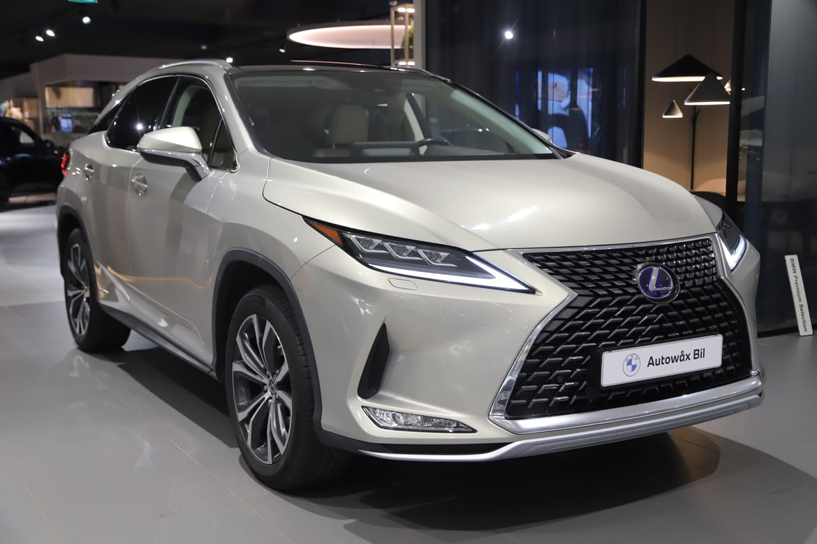 Lexus RX 450h Executive / Vinterhjul 2020, bild 3/10