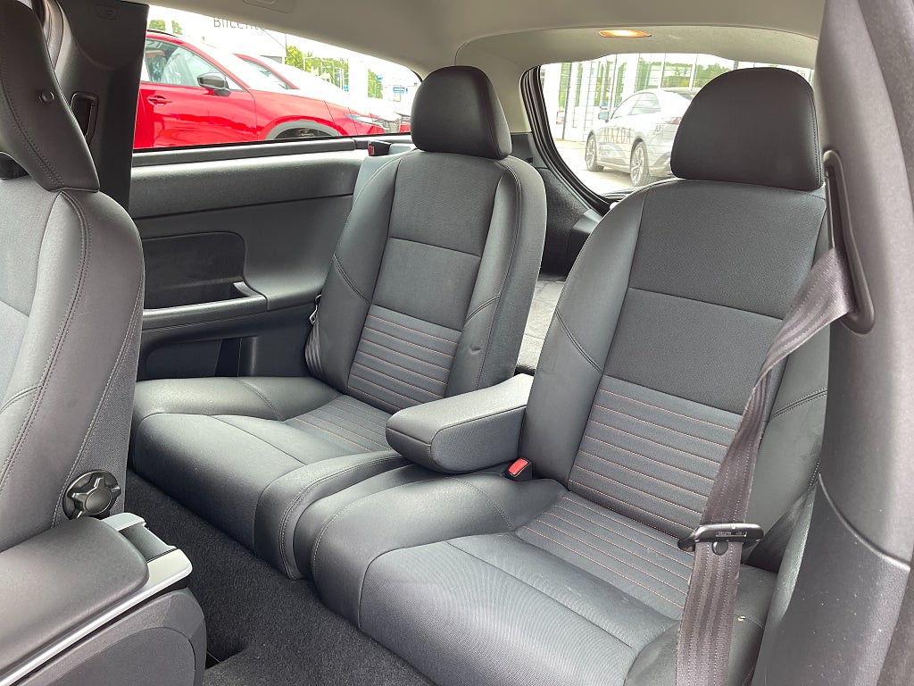 Volvo C30 1.6D DRIVe Momentum 109 hk Dragkrok