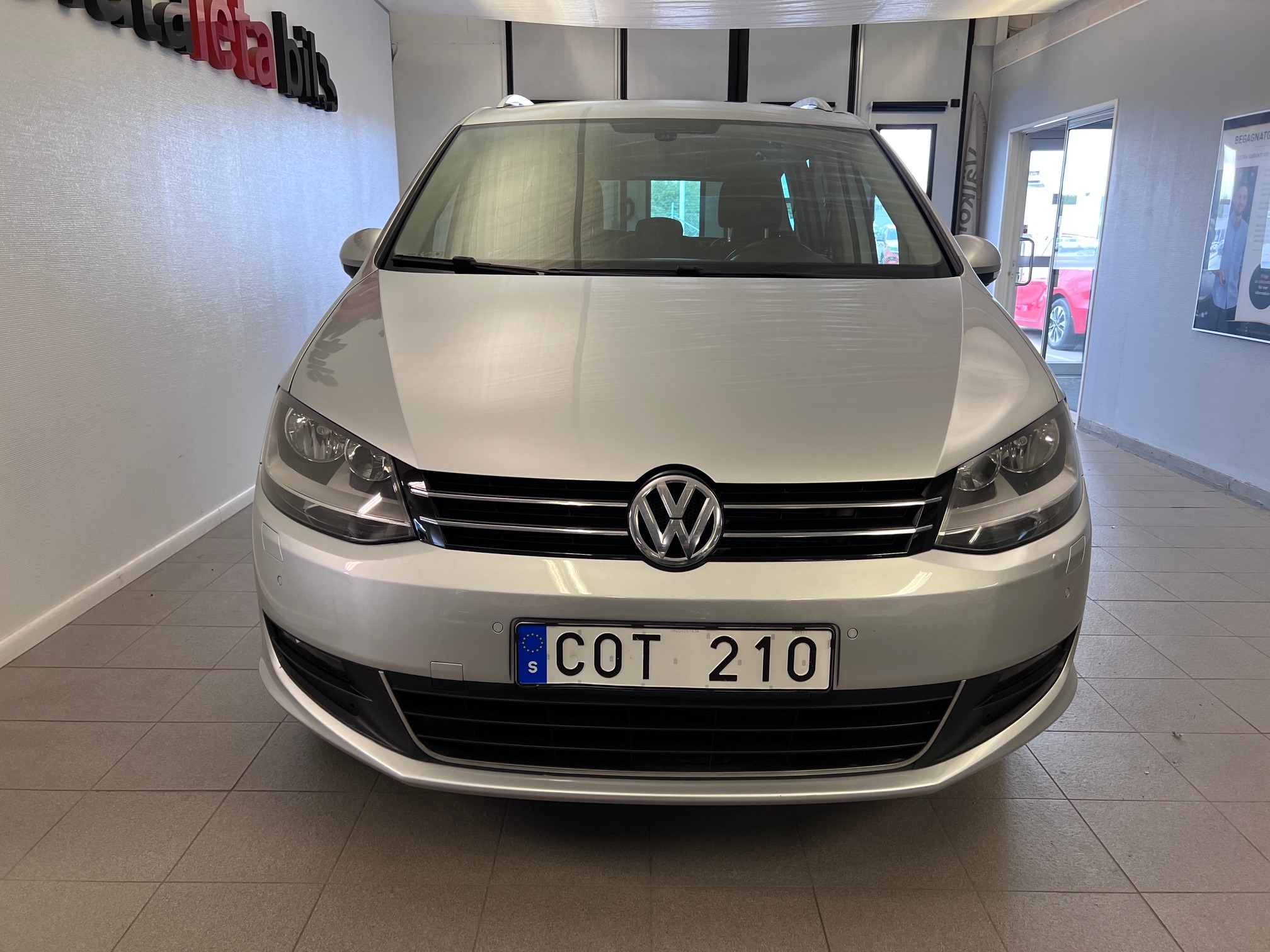 Volkswagen Sharan 2013, bild 3/53
