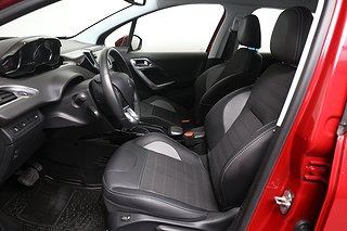 Halvkombi Peugeot 2008 8 av 17