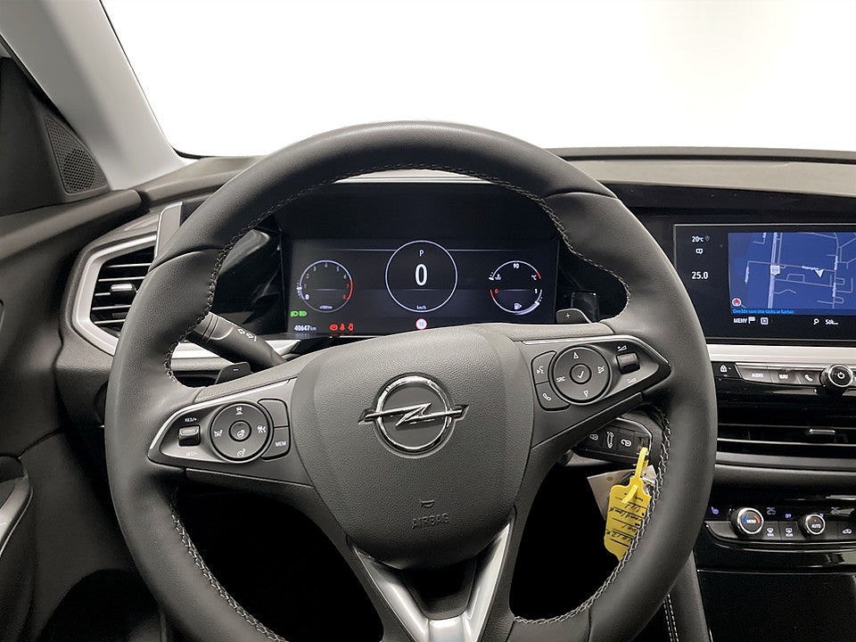 Bild på Opel Grandland GS 1.2 PT 130hk Aut B-KAMERA NAVI