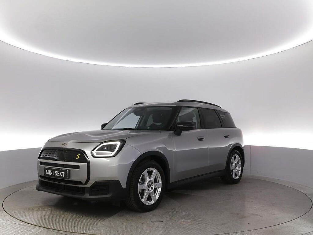 MINI Countryman SE ALL4 2,95% RÄNTEKAMPANJ med v-hjul!