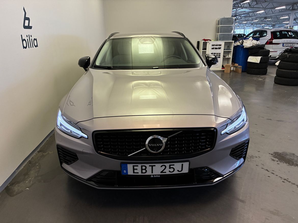 Volvo V60 2026, bild 2/10