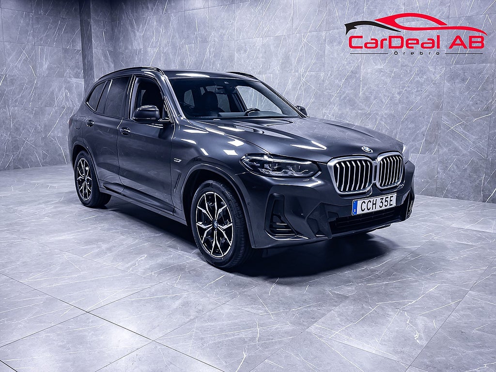 BMW X3 xDrive30e M-Sport Kamera Skinn CarPlay Navi Drag MOMS