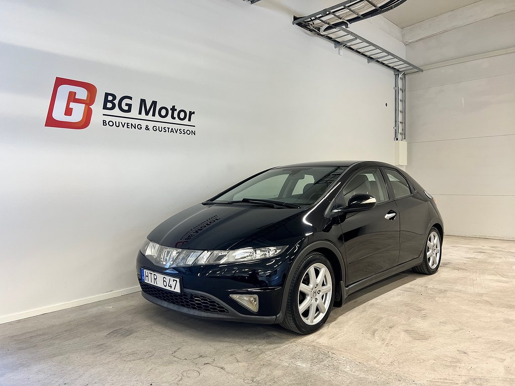 Honda Civic 5-dörrar 1.8 i-VTEC Sport 140hk Värmare