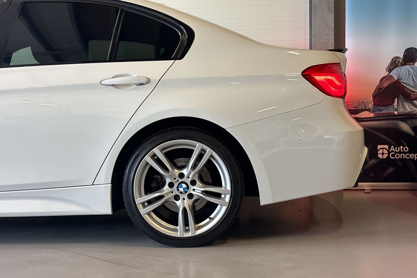 BMW 320 2018, bild 6/56
