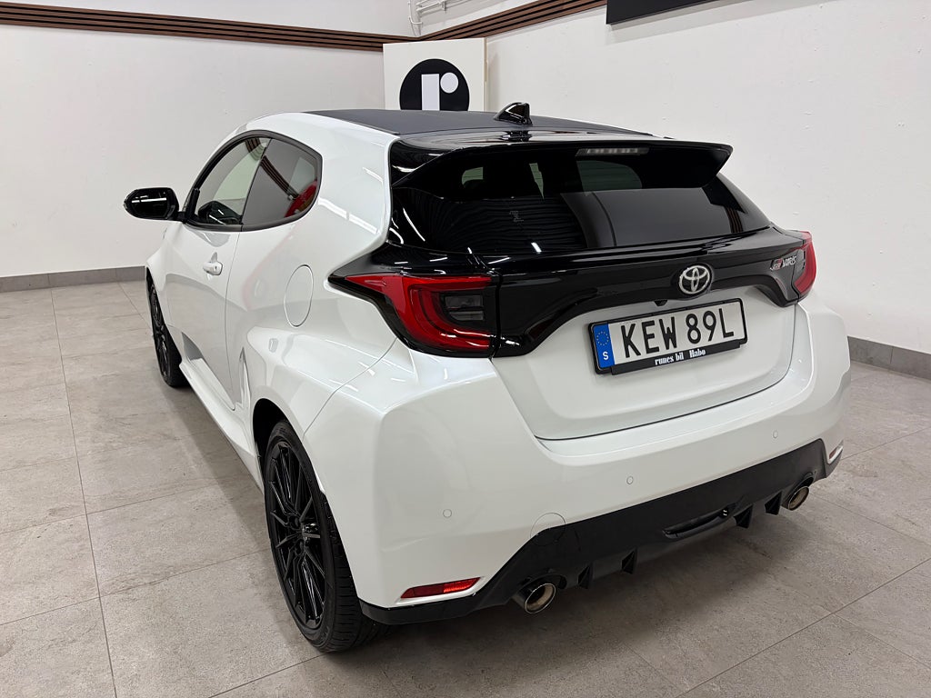 Toyota GR Yaris 2020 - miniatyr 3